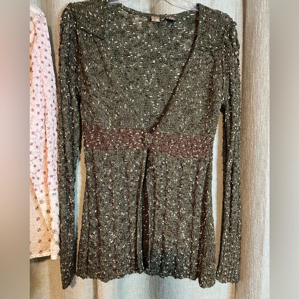 BKE (Buckle) Knit Cardigan in Green and Brown one chunky button